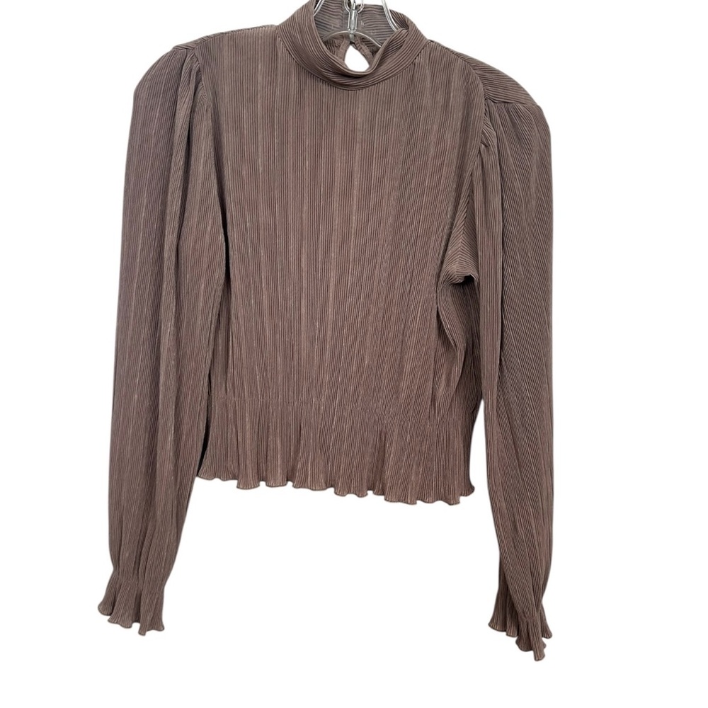 Pull & Bear Women's Blouse Sz S Beige Mock Neck Ribbed Ruffle Hem and Sleeves